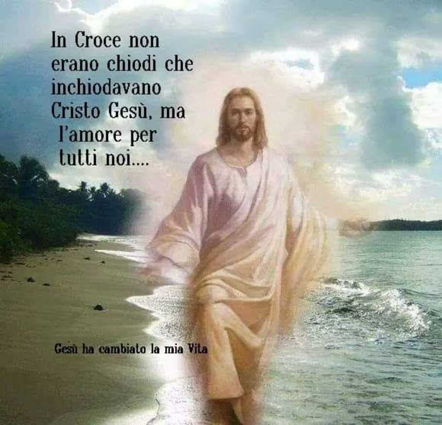 In croce erano chiodi che inchiodavano Cristo Gesù, ma l'amore per tutti noi..